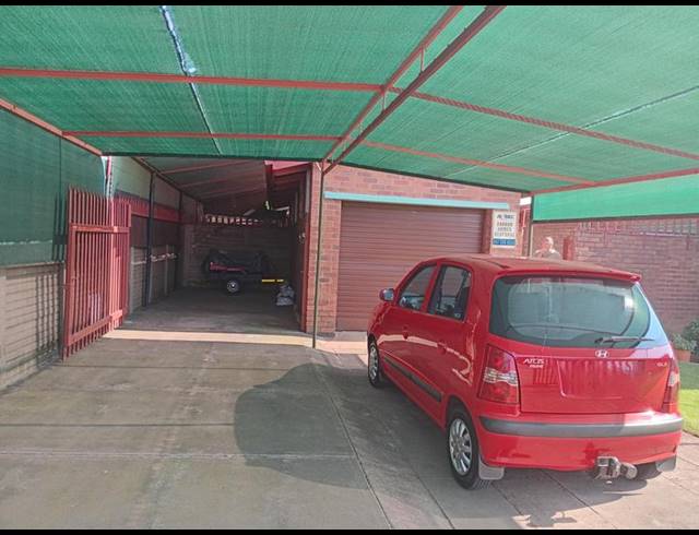 3 BEDROOM HOUSE FOR SALE IN VANDERBIJLPARK CW 4